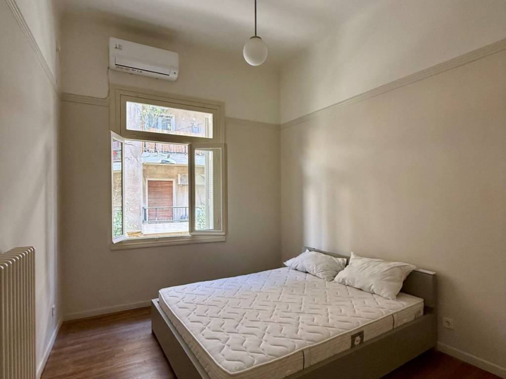 fokionos_negri_residential_apartment_for_rent