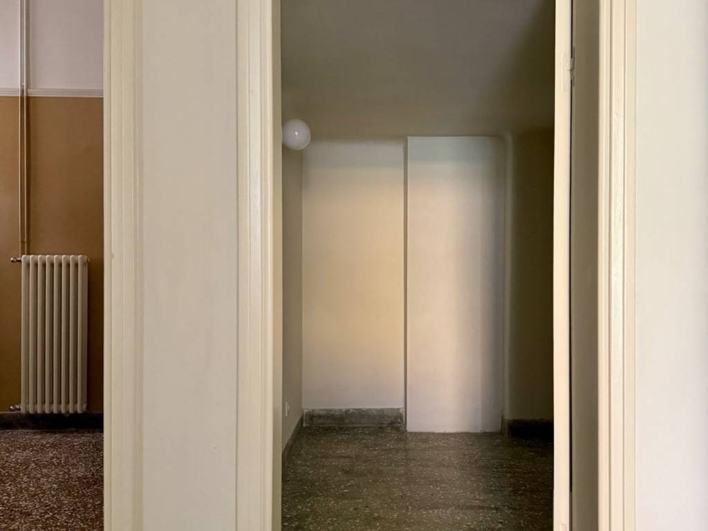 fokionos_negri_residential_apartment_for_rent