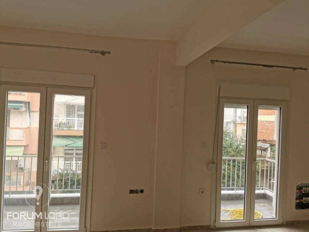 Forumland Real Estate, Σαλοκουζίνα