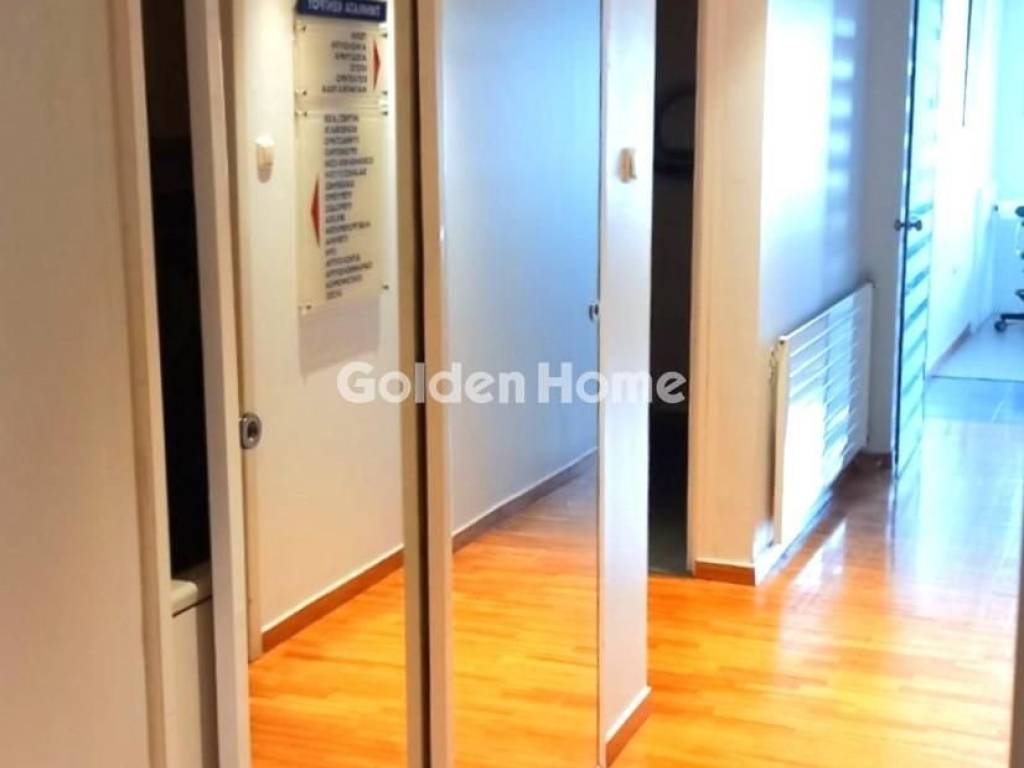 Χολ - Διάδρομος