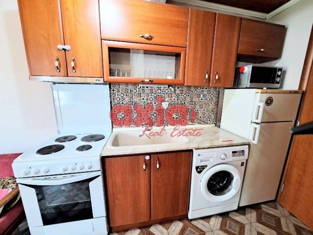 Ενοικιάζεται  Μονοκατοικία 50τ.μ.με μικρή αυλή. 