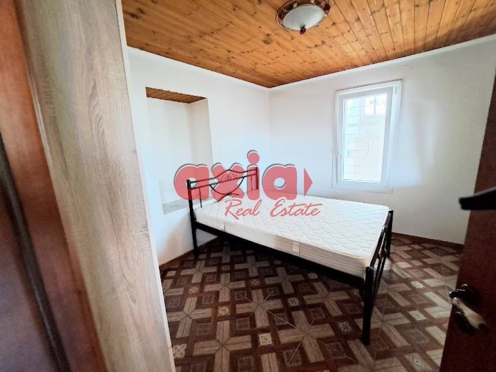 Ενοικιάζεται  Μονοκατοικία 50τ.μ.με μικρή αυλή. 