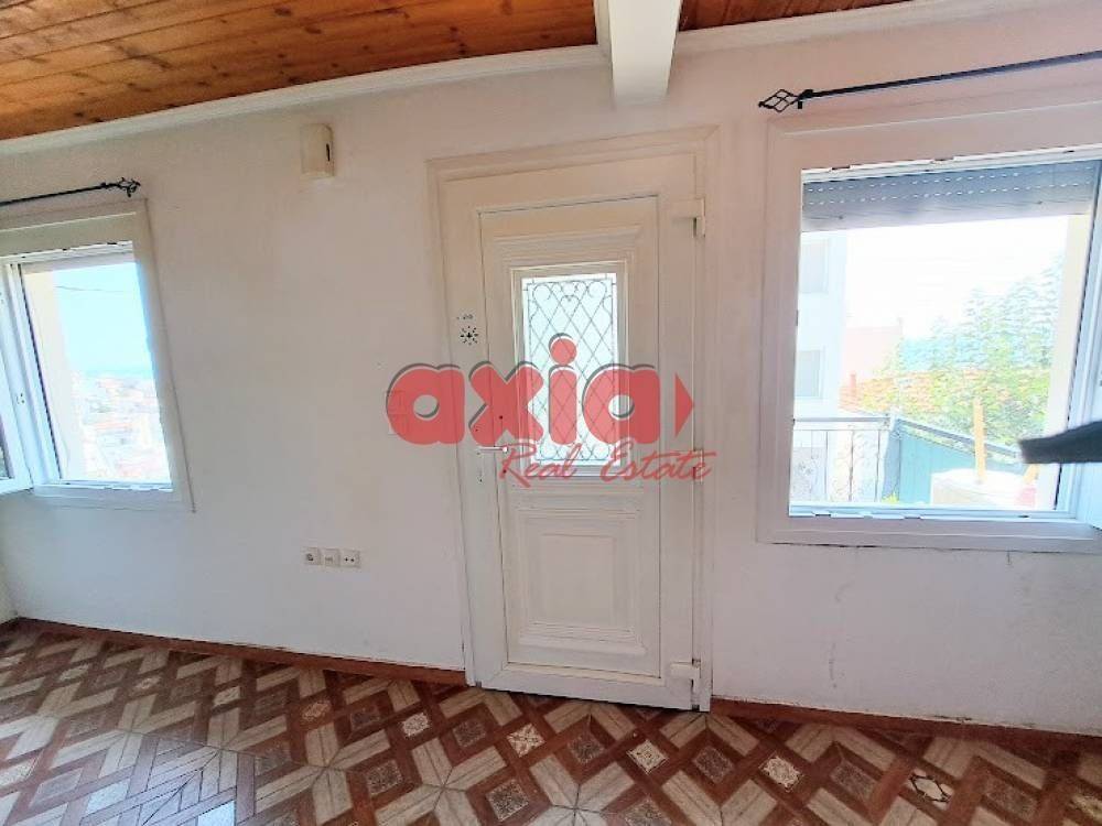 Ενοικιάζεται  Μονοκατοικία 50τ.μ.με μικρή αυλή. 