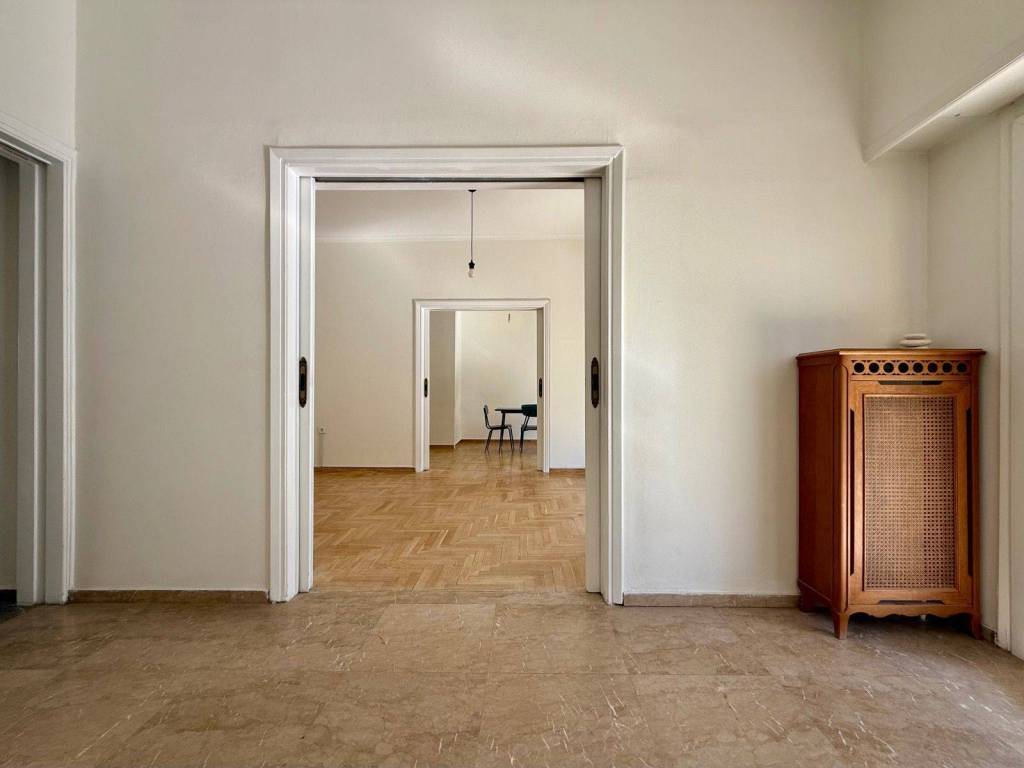 mouseio_residential_apartment_for_rent