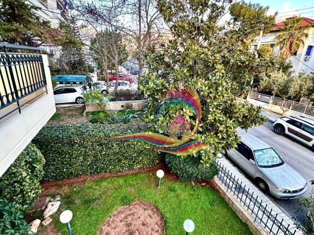 Θέα από μπαλκόνι