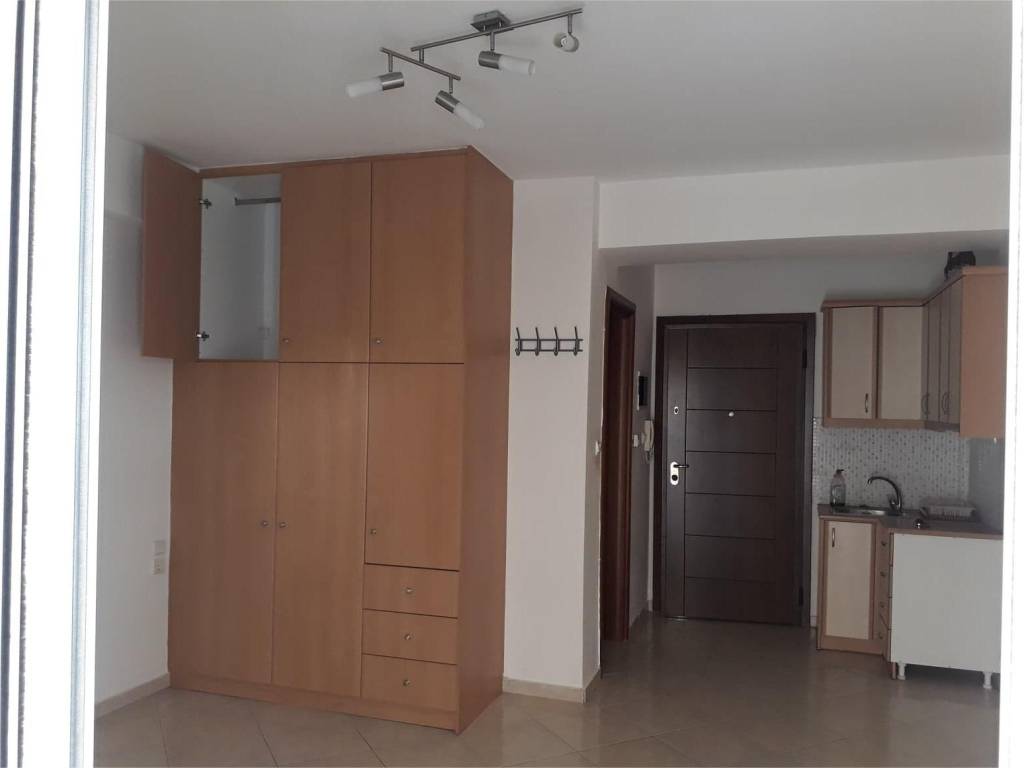 ΚΟΥΖΙΝΑ- ΥΠΝΟΔΩΜΑΤΙΟ