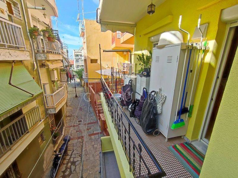 Θέα από μπαλκόνι