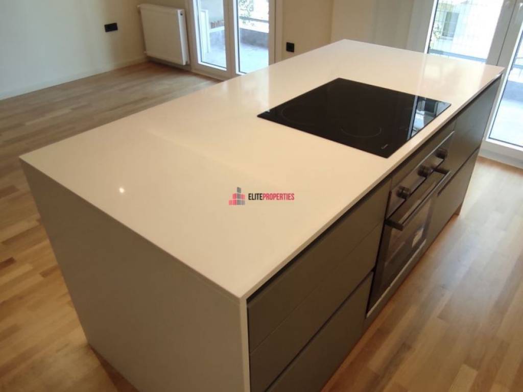 ΣΑΛΟΚΟΥΖΙΝΑ