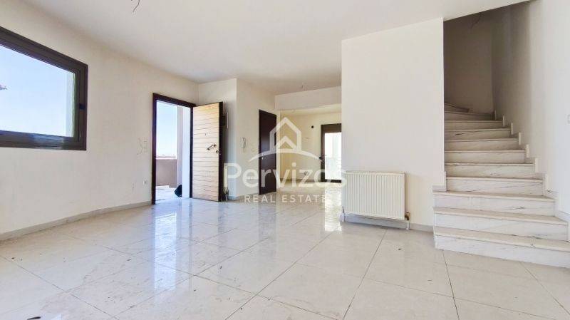 Σαλόνι,1ος όροφος