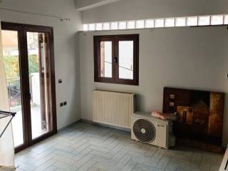 Two-level detached house