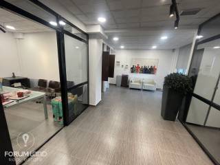 Forumland Real Estate, Εσωτερική όψη