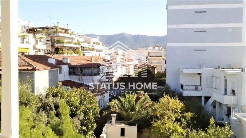 Θέα από μπαλκόνι