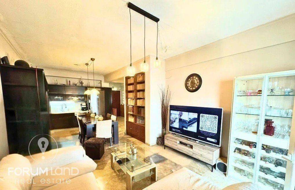 Forumland Real Estate, Σαλοκουζίνα