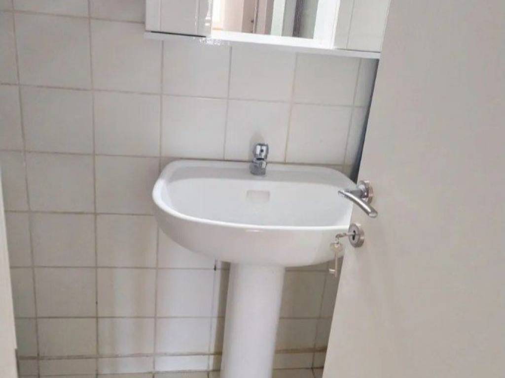 Forumland Real Estate, Μπάνιο