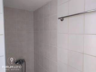 Forumland Real Estate, Μπάνιο