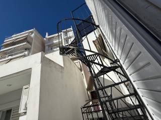 Σκάλα Υπηρεσίας