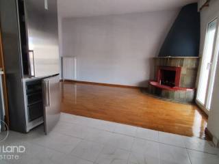 Forumland Real Estate, Σαλόνι με τζάκι