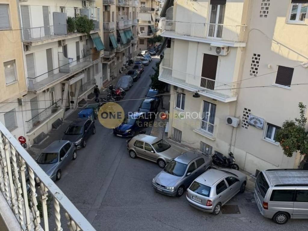 Θέα από μπαλκόνι