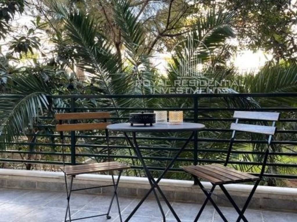 Θέα από μπαλκόνι