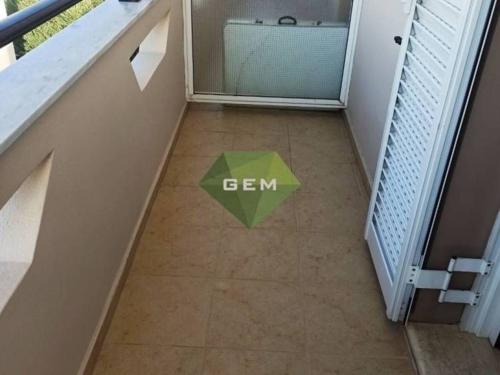 πίσω μπαλκόνι