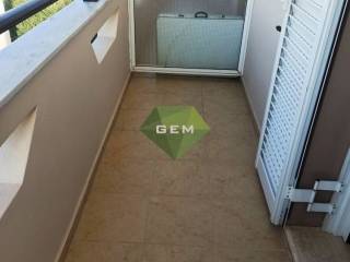 πίσω μπαλκόνι