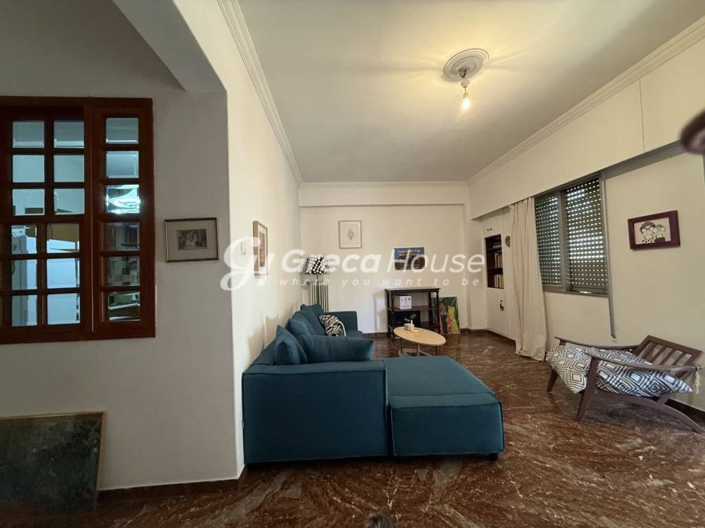 Διαμέρισμα με 2 Υ/Δ προς πώληση Παγκράτι