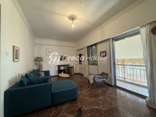 Διαμέρισμα με 2 Υ/Δ προς πώληση Παγκράτι