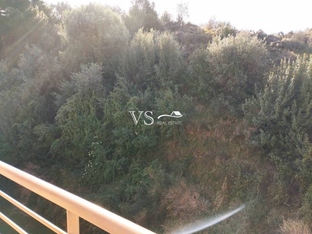 Θέα απο μπαλκόνι