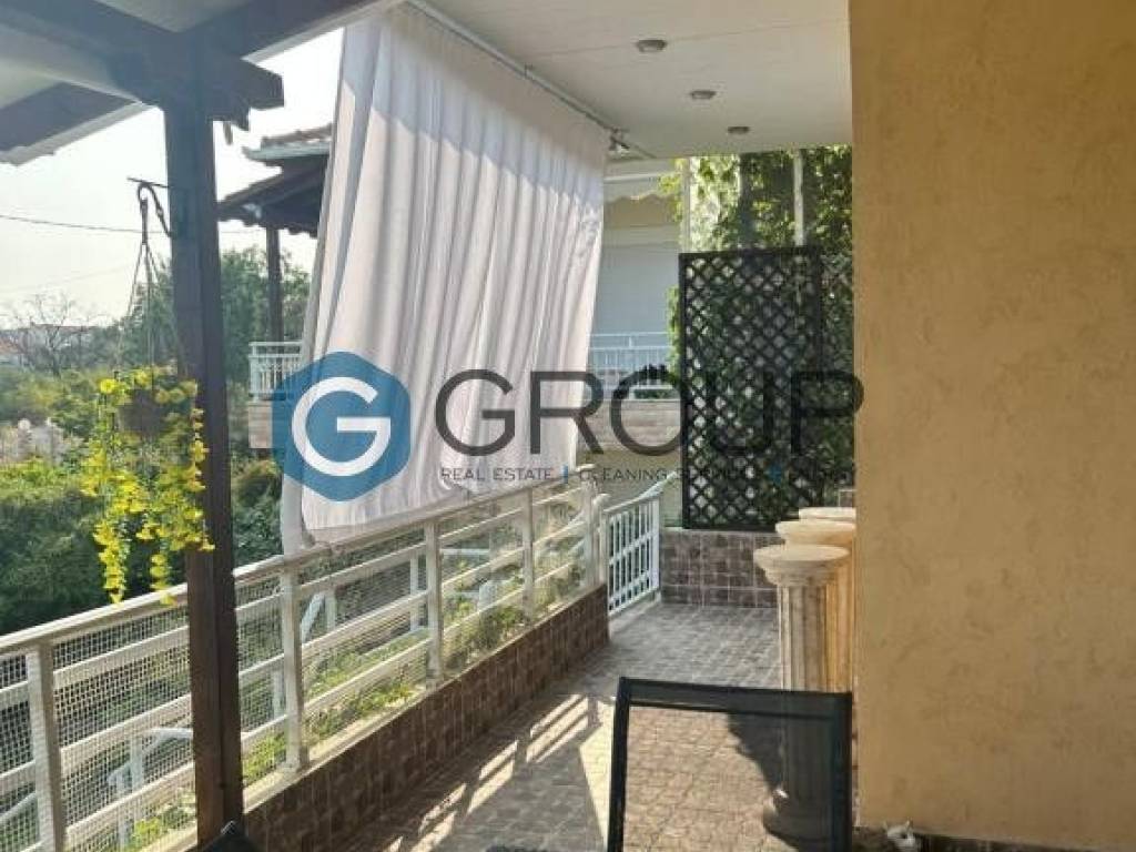 Θέα από μπαλκόνι