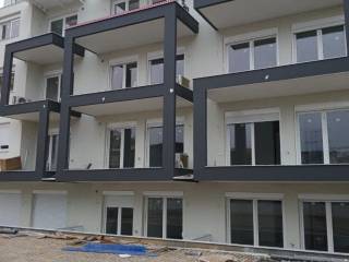 Forumland Real Estate, Εξωτερική Όψη