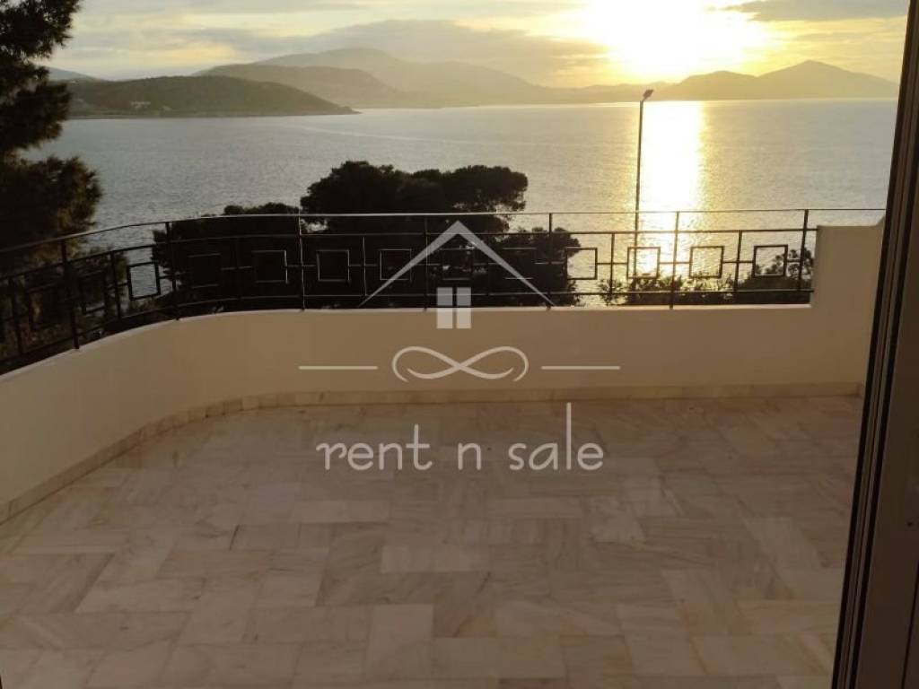 Θέα από μπαλκόνι