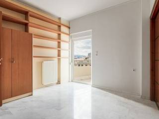 1ο  υπνοδωμάτιο άνετο και ευρύχωρο