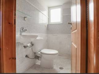 1 WC επισκεπτών