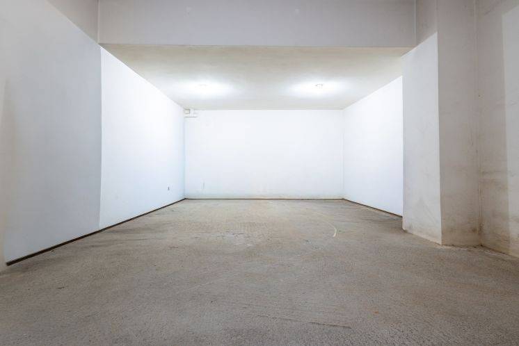 Υπόγεια θέση στάθμευσης 23 τ.μ.