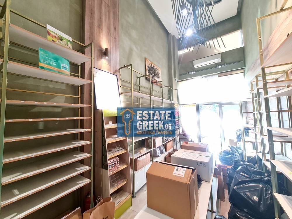 ανακαινισμένο Κατάστημα 114τ.μ. με πρόσοψη 3μ. σε ισόγειο 3 επιπέδων