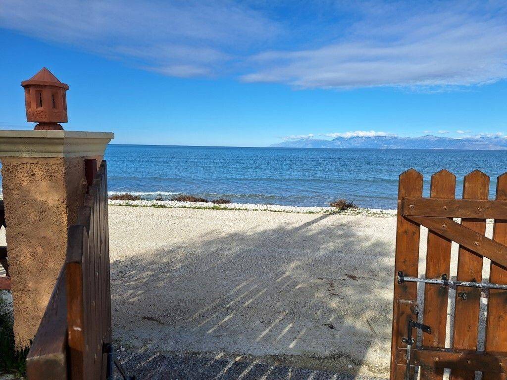 Detached - Grekodom 62108|948274