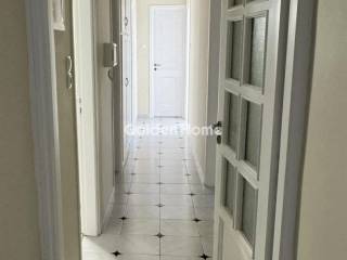 Χολ - Διάδρομος