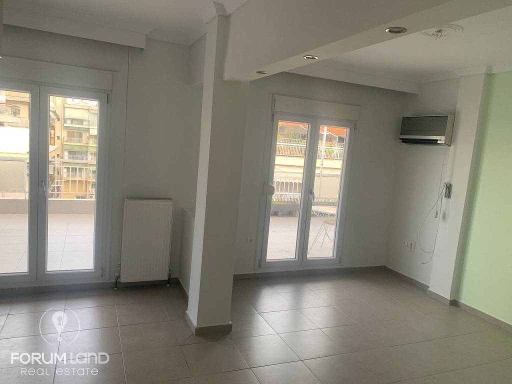 Forumland Real Estate, Σαλοκουζίνα