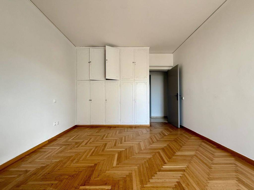 floisvos_residential_apartment_for_rent