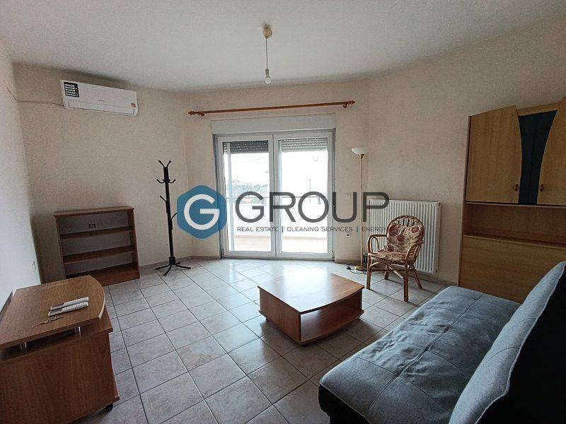 Σαλονοτραπεζαρία