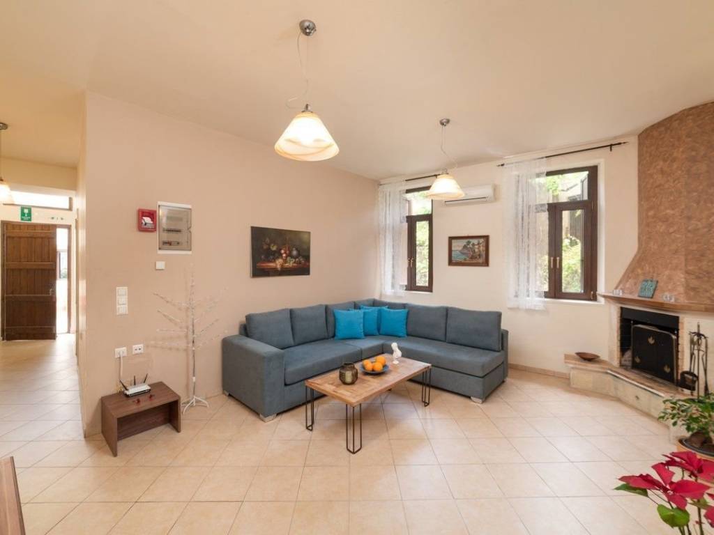 Εσωτερικοι χώροι