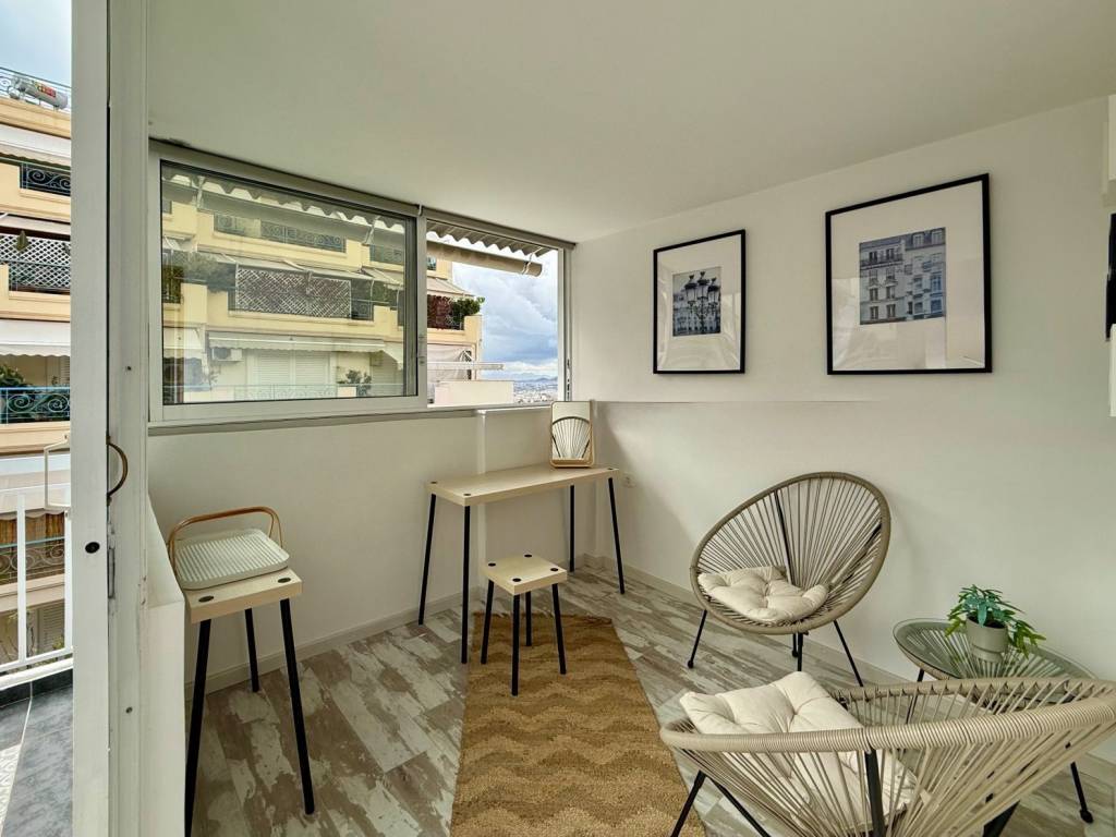 platia_gkizi_residential_apartment_for_rent