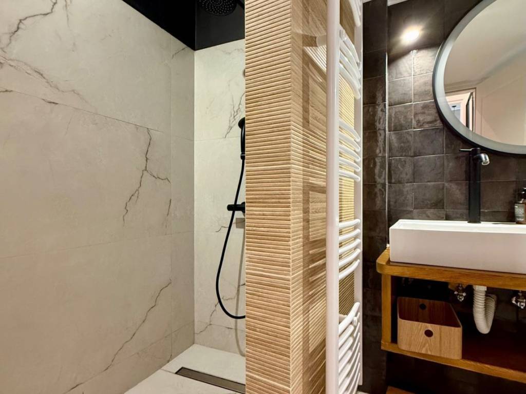 platia_gkizi_residential_apartment_for_rent