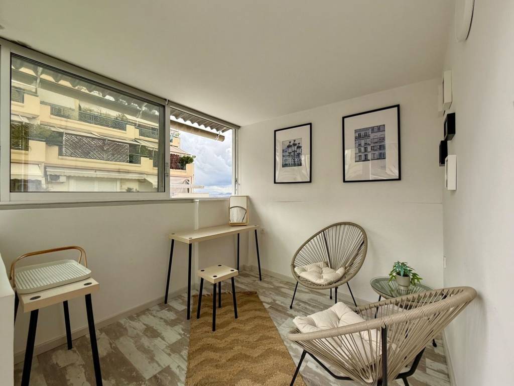 platia_gkizi_residential_apartment_for_rent