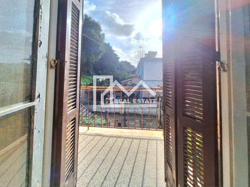 Θέα από μπαλκόνι