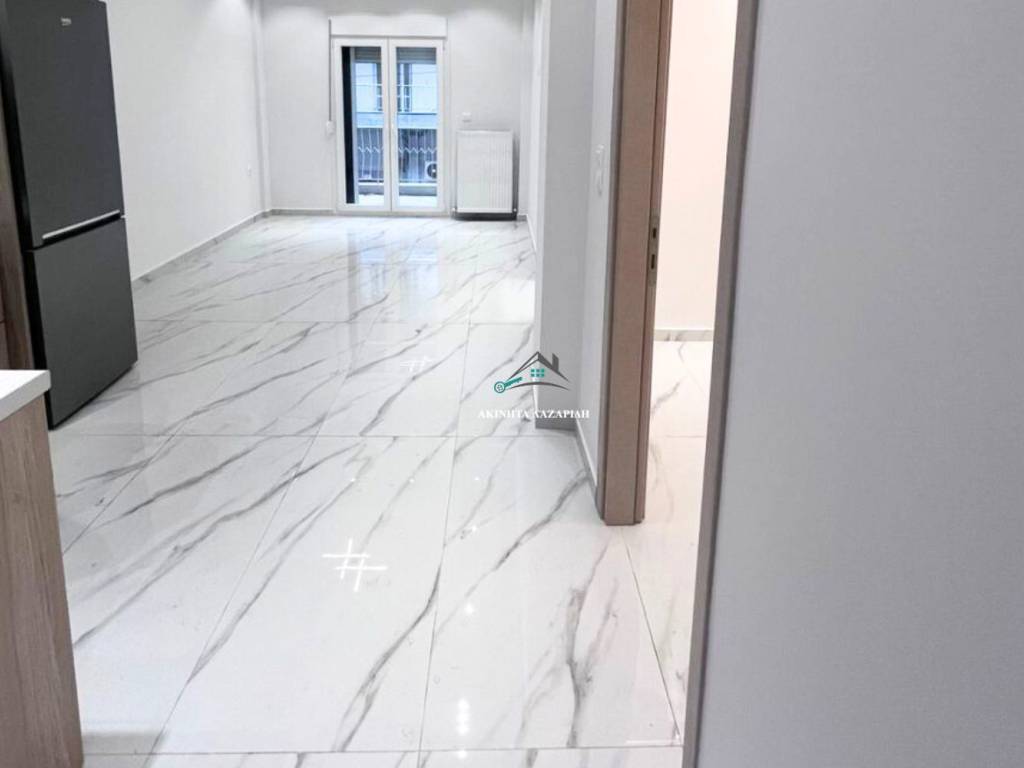 Σαλοκουζίνα