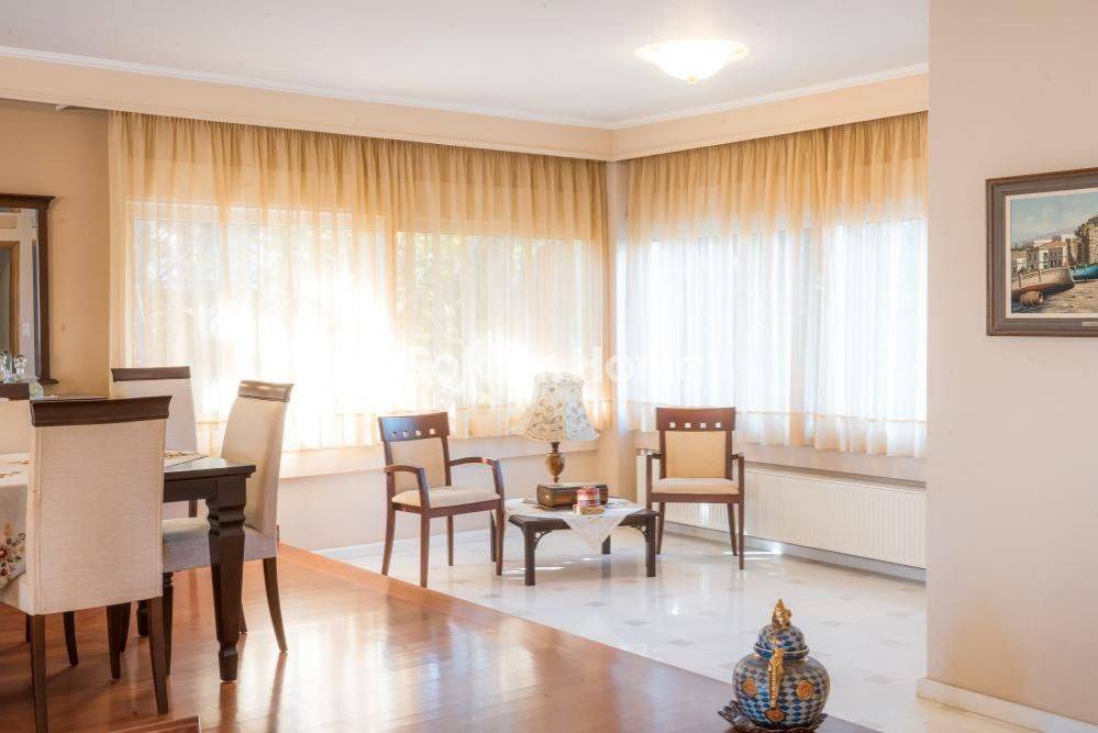 Τραπεζαρία