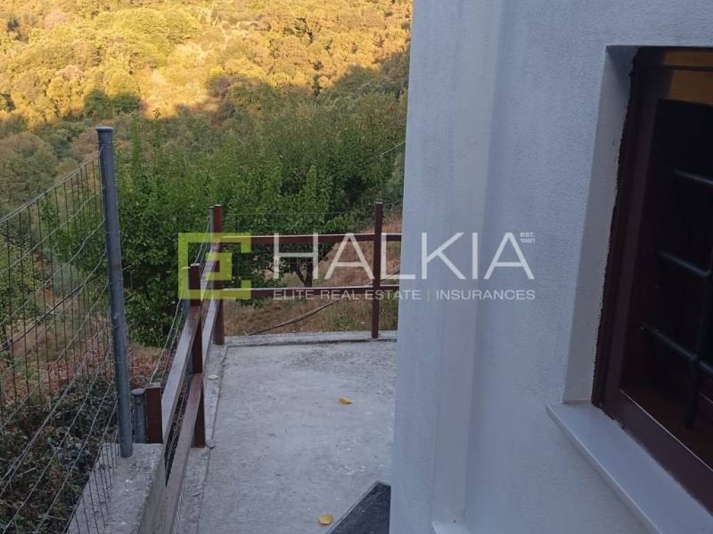 Θέα από μπαλκόνι