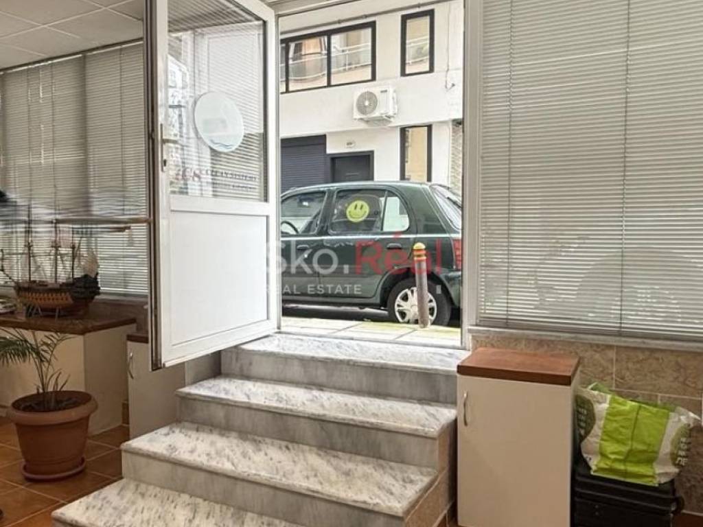 Είσοδος οικοδομής