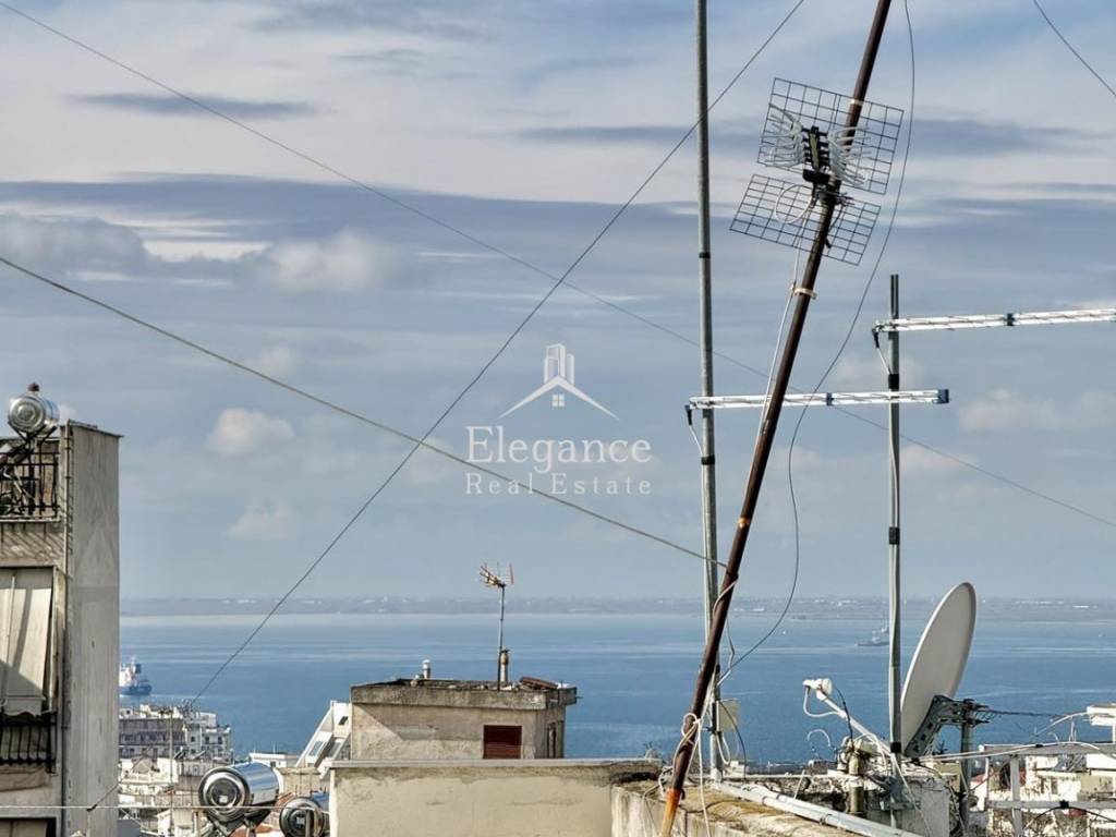 Θέα από μπαλκόνι